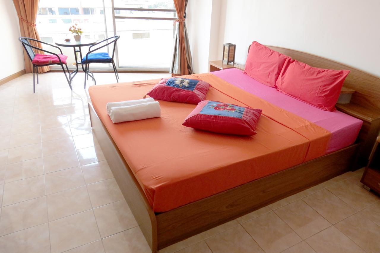 View Talay 1 Jomtien Apartment Патая Екстериор снимка