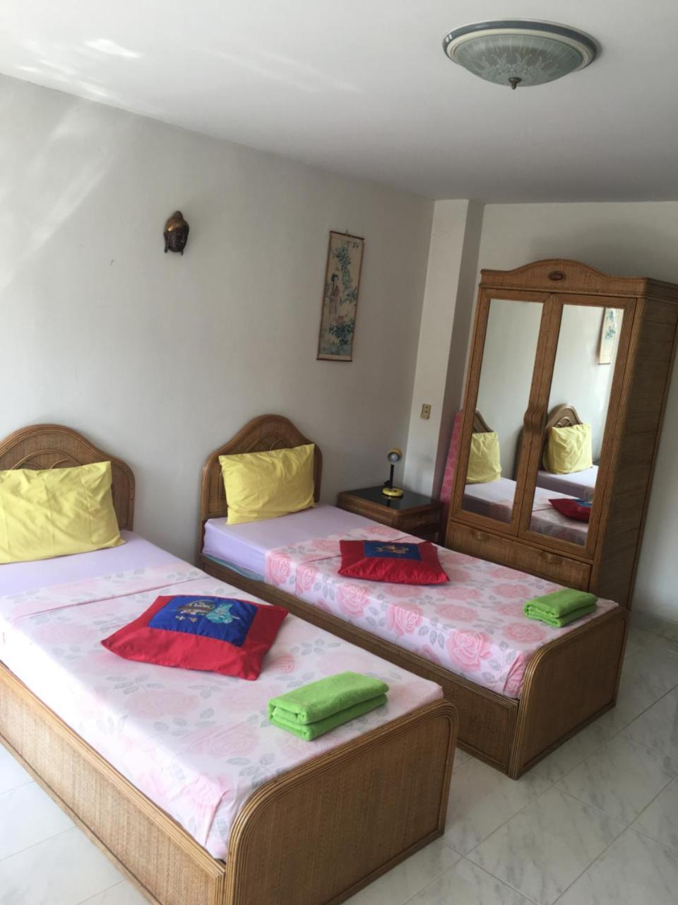 View Talay 1 Jomtien Apartment Патая Екстериор снимка
